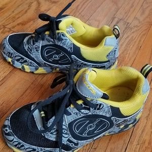 Boys Heelys Skate Shoes Gray Yellow Sz3 US